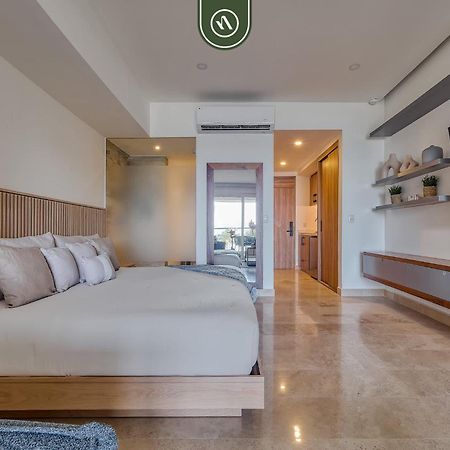 Stunning Oceanfront Condo - Pools - Beach Club Puerto Vallarta Zewnętrze zdjęcie